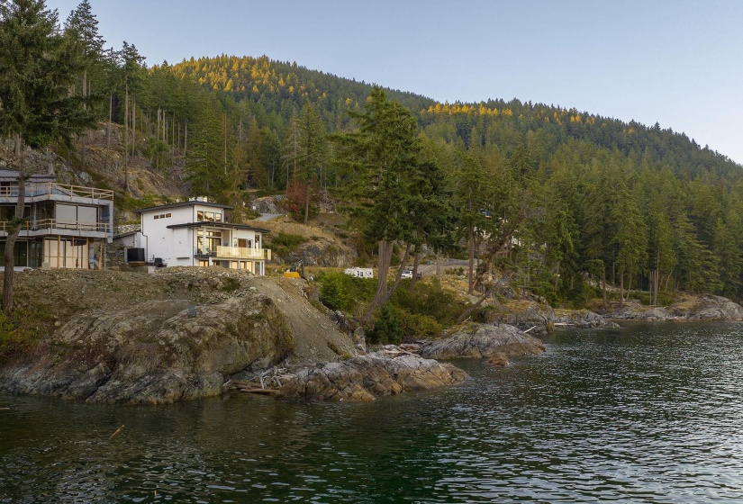 239 SHORE LANE, Bowen Island, British Columbia, 4 Bedrooms Bedrooms, ,4 BathroomsBathrooms,Residential Detached,For Sale,SHORE,3,R2846722